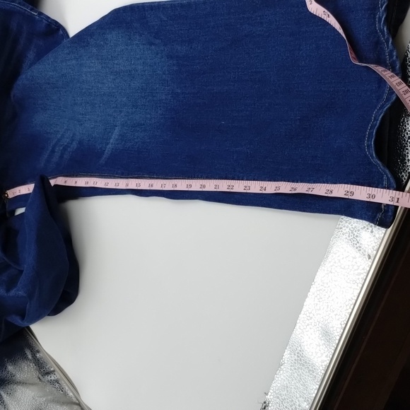 Legendary by Ashley Stewart Bootcut Jeans size 24, 31" inseam, dark wash - Picture 9 of 11